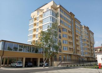 Сдаю 1-комнатную квартиру, 50 м2, Приморско-Ахтарск, улица Братьев Кошевых, 89/1