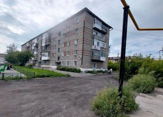 Продажа 2-ком. квартиры, 42.2 м2, Татарск, улица Пушкина, 96