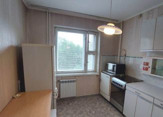 Продается 2-ком. квартира, 48 м2, Омск, улица Крупской, 1