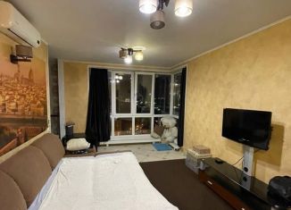 Сдаю в аренду комнату, 30 м2, Москва, Хорошёвское шоссе, 12к1, метро Беговая