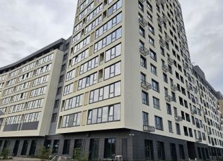 Продается 3-ком. квартира, 100 м2, Удмуртия, улица имени В.С. Тарасова, 7