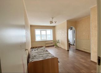Сдаю 2-ком. квартиру, 418 м2, Междуреченск, улица Пушкина, 12