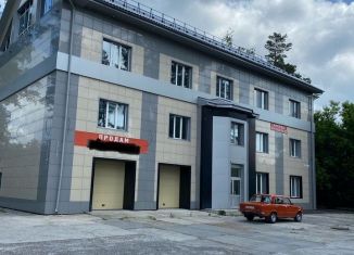 Помещение свободного назначения на продажу, 370.7 м2, Северск, Транспортная улица, 11/1