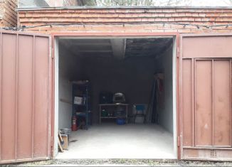 Сдается гараж, 18 м2, Йошкар-Ола, микрорайон Кирзавод, Кирпичная улица, 2Б/164