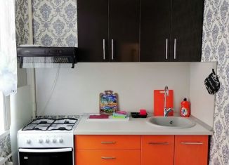 Продается 2-комнатная квартира, 49.9 м2, Мурманск, улица Адмирала Флота Лобова, 37, Ленинский округ