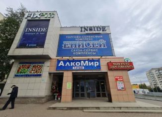 Сдаю в аренду торговую площадь, 1 м2, Уфа, Комсомольская улица, 25