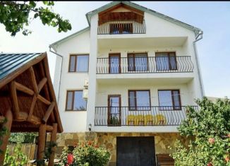 Сдача в аренду дома, 235 м2, Судак, улица Якова Кушнира, 27