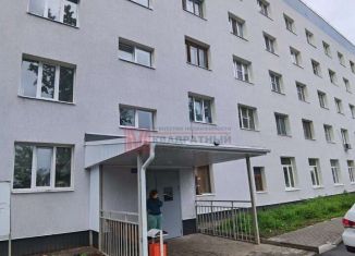 Продаю комнату, 16 м2, Старый Оскол, улица Калинина, 1/4