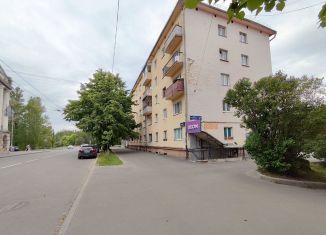 Продается помещение свободного назначения, 93.4 м2, Карелия, улица Луначарского, 3