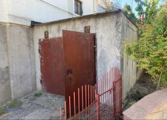 Продаю гараж, 20 м2, Алушта, Юбилейная улица
