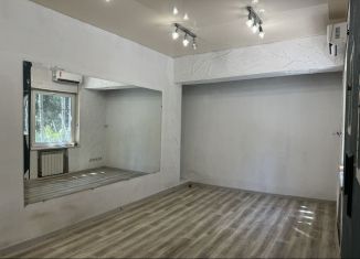 Сдаю помещение свободного назначения, 28 м2, Ялта, улица Карла Маркса, 13