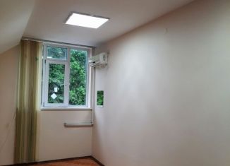 Сдаю в аренду офис, 26 м2, Сочи, Туапсинская улица, 9А