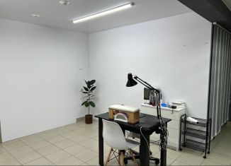 Сдам в аренду помещение свободного назначения, 5.5 м2, Брянск, улица Костычева, 49, Советский район