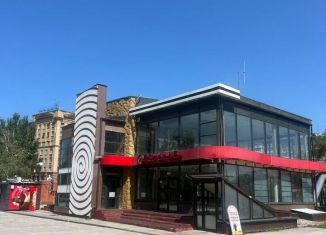 Продаю помещение свободного назначения, 511 м2, Саратов, площадь имени С.М. Кирова, 1