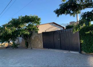 Сдаю дом, 30 м2, Судак, Ореховый бульвар, 31