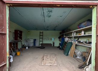 Продам гараж, 30 м2, Октябрьский, улица Аксакова, 9