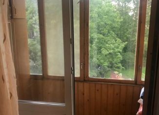 Сдам в аренду комнату, 11 м2, Санкт-Петербург, улица Бабушкина, 26, Невский район