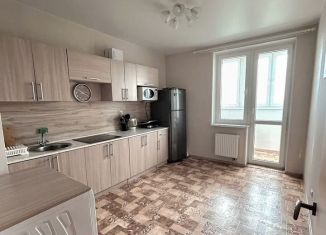 Продаю 1-ком. квартиру, 39.7 м2, Калининград, Орудийная улица, 32Б