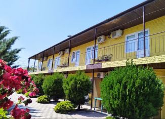 Сдаю комнату, 18 м2, поселок городского типа Заозерное, Молодёжная улица, 33