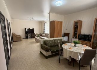 Сдаю в аренду дом, 80 м2, Геленджик, улица Ксении Ярцевой, 17