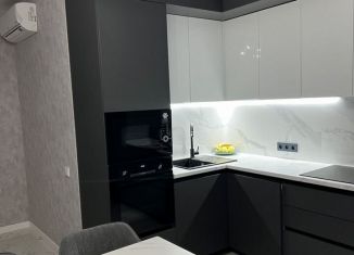 Сдача в аренду трехкомнатной квартиры, 75 м2, Краснодар, Конгрессная улица, 19