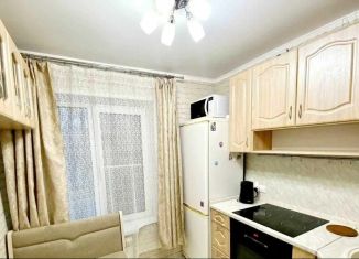 Сдам 1-ком. квартиру, 38 м2, Москва, Юрловский проезд, 19, Юрловский проезд