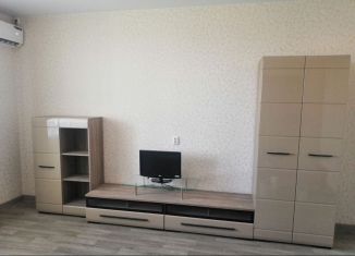 Сдам в аренду 1-ком. квартиру, 39 м2, Благовещенск, улица Ломоносова, 167