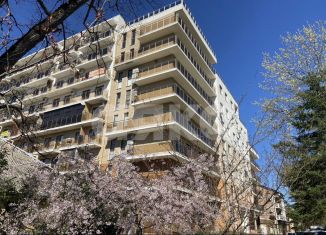 Продажа 3-комнатной квартиры, 85.6 м2, Горячий Ключ, улица Ленина, 1