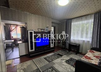 Продам трехкомнатную квартиру, 55 м2, Фурманов, улица Колосова, 42
