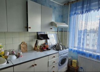 2-комнатная квартира на продажу, 49 м2, Псковская область, Первомайская улица, 17/1