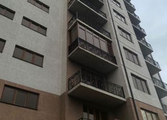 Продаю трехкомнатную квартиру, 84 м2, Назрань, Московская улица, 37