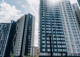 Продаю 3-ком. квартиру, 100.7 м2, Астрахань, улица Бехтерева, 12/4, ЖК Атмосфера