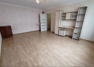 Продается 2-комнатная квартира, 56 м2, Новочебоксарск, Пионерская улица, 6к1
