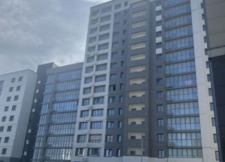 Продается 2-ком. квартира, 70 м2, Республика Башкортостан, улица Октябрьской Революции, 62/1