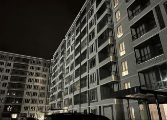 Продаю квартиру студию, 30 м2, Абакан, улица Ленинского Комсомола, 77