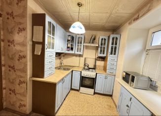 Продается трехкомнатная квартира, 59 м2, Нижний Новгород, улица Маршала Голованова, 71