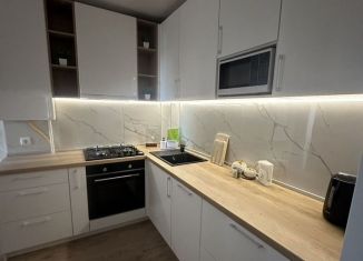 Сдам 2-ком. квартиру, 51.4 м2, Курганская область, улица Ленина, 32