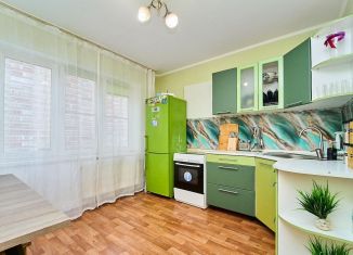 Продается 2-ком. квартира, 54 м2, Краснодар, проспект имени писателя Знаменского, 16, микрорайон Почтовый