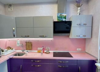 Продается 3-ком. квартира, 63.9 м2, поселок городского типа Шерегеш, Советская улица, 10