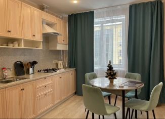 Сдам в аренду 2-ком. квартиру, 59 м2, деревня Мокшино, Норильский бульвар, 10