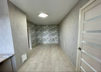 Продаю двухкомнатную квартиру, 42 м2, Республика Башкортостан, улица Карла Маркса, 102