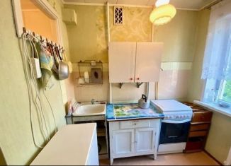 Продам 3-ком. квартиру, 47.1 м2, Липецк, улица М. Горького, 12