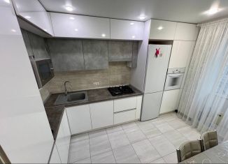 Трехкомнатная квартира на продажу, 77 м2, Смоленск, Краснинское шоссе, 24