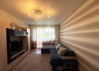 Продам 3-ком. квартиру, 58.2 м2, Коркино, улица Сони Кривой, 14