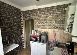 Продается двухкомнатная квартира, 42 м2, Екатеринбург, улица Ползунова, 32, метро Уралмаш