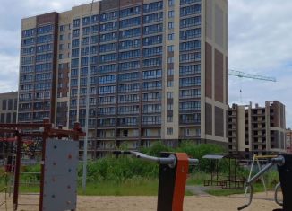 Продам двухкомнатную квартиру, 67 м2, Йошкар-Ола, микрорайон Мирный, жилой комплекс Три Богатыря, 1