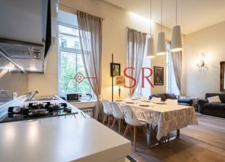 Сдаю в аренду 3-ком. квартиру, 100 м2, Санкт-Петербург, набережная реки Мойки, 40, метро Адмиралтейская