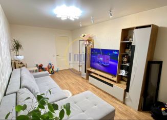 Продаю 1-ком. квартиру, 31 м2, Копейск, проспект Славы, 23