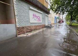 Продаю торговую площадь, 183.6 м2, Саранск, улица Богдана Хмельницкого, 38