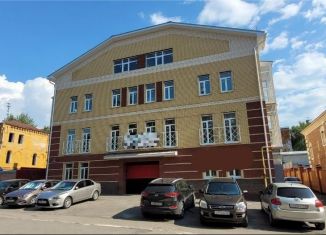 Продам 4-комнатную квартиру, 103.4 м2, Ульяновск, улица Энгельса, 18